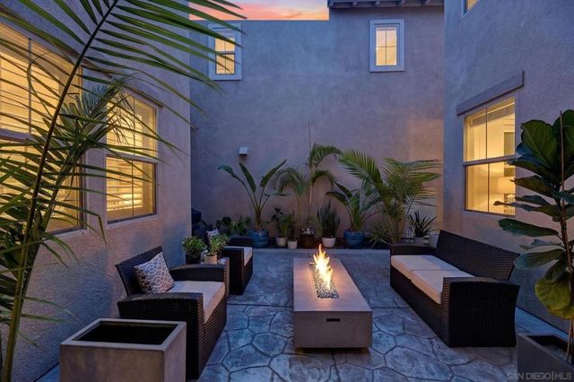 1966 Paseo Lugo, Chula Vista, CA 91913