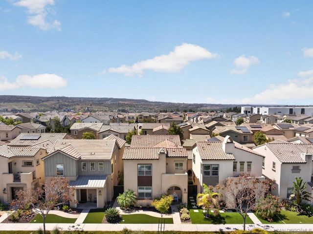 1966 Paseo Lugo, Chula Vista, CA 91913