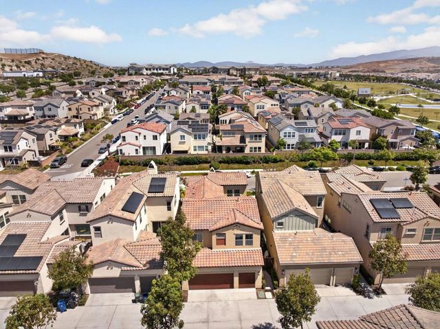 1966 Paseo Lugo, Chula Vista, CA 91913