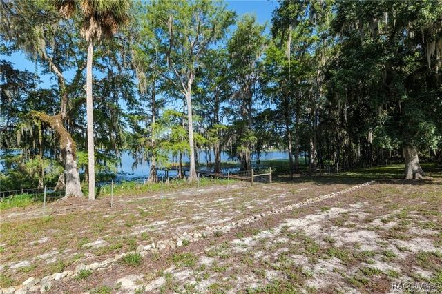 5870 N Briarcliff Terrace, Hernando, FL 34442