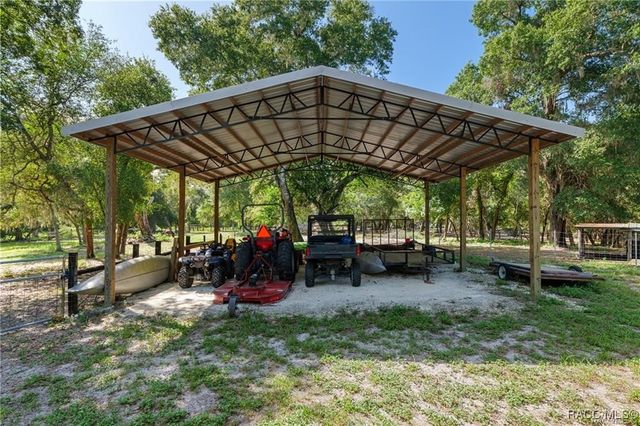 5870 N Briarcliff Terrace, Hernando, FL 34442