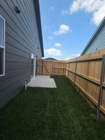 2445 S Wheatland Ct, Wichita, KS 67235