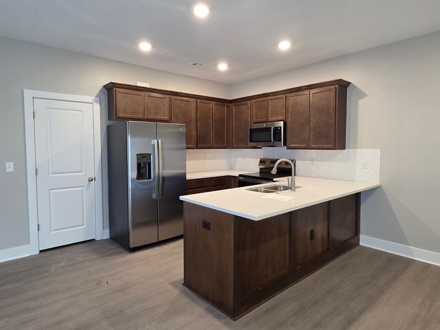 2445 S Wheatland Ct, Wichita, KS 67235