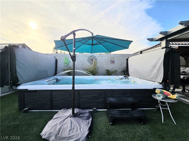 9743 Newcastle Spring Avenue, Las Vegas, NV 89178