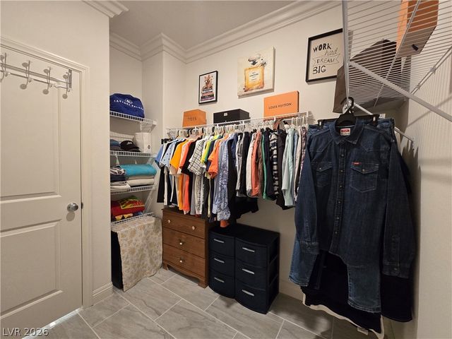 9743 Newcastle Spring Avenue, Las Vegas, NV 89178