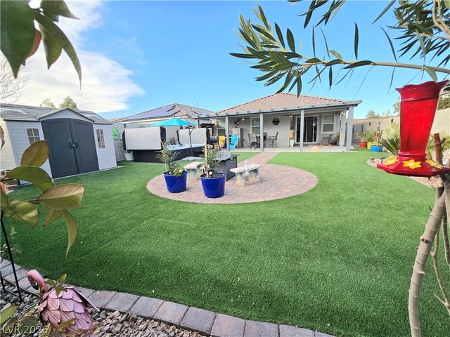 9743 Newcastle Spring Avenue, Las Vegas, NV 89178