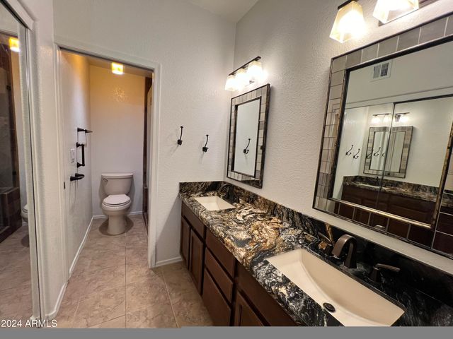 7021 E EARLL Drive 119, Scottsdale, AZ 85251