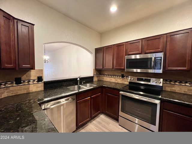 7021 E EARLL Drive 119, Scottsdale, AZ 85251