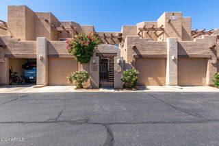 7021 E EARLL Drive 119, Scottsdale, AZ 85251
