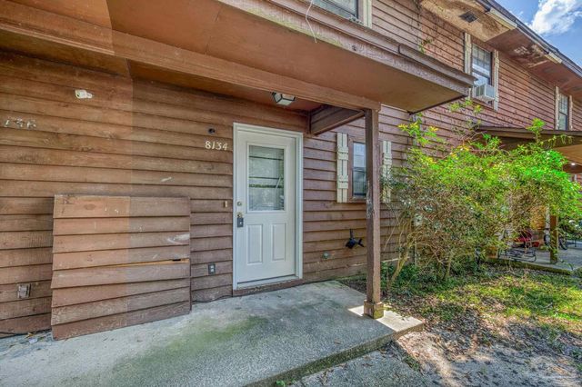 8134 Stonebrook Dr, Pensacola, FL 32514
