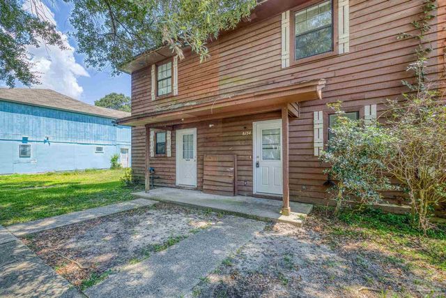 8134 Stonebrook Dr, Pensacola, FL 32514