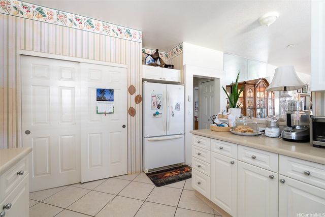 94-214 Kanawao Place, Waipahu, HI 96797