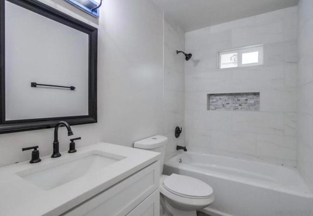 401 07 Idaho Ave, Escondido, CA 92025