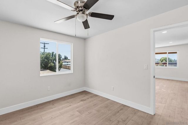 401 07 Idaho Ave, Escondido, CA 92025