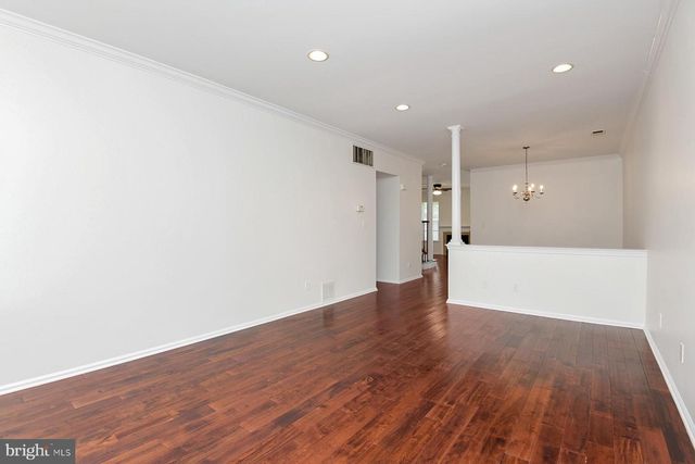26 NORMANDY DR, Princeton Junction, NJ 08550
