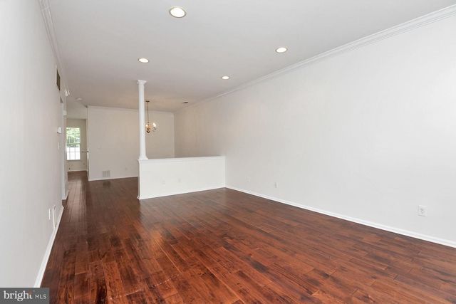26 NORMANDY DR, Princeton Junction, NJ 08550