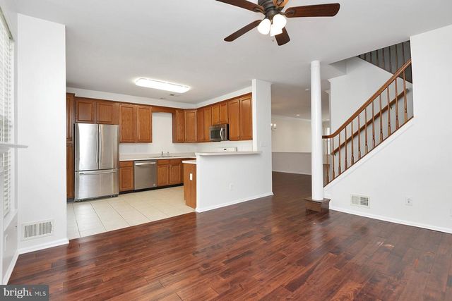 26 NORMANDY DR, Princeton Junction, NJ 08550