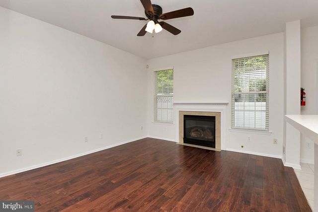 26 NORMANDY DR, Princeton Junction, NJ 08550
