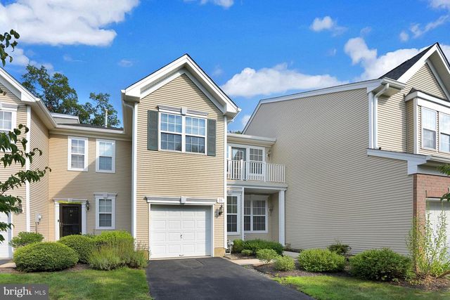 26 NORMANDY DR, Princeton Junction, NJ 08550