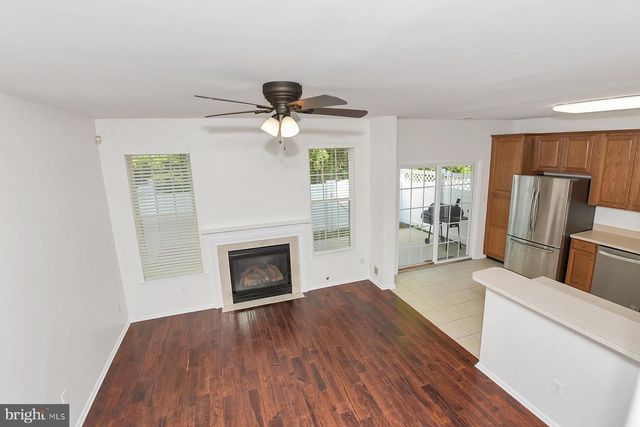 26 NORMANDY DR, Princeton Junction, NJ 08550