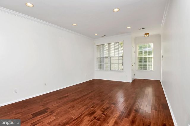 26 NORMANDY DR, Princeton Junction, NJ 08550
