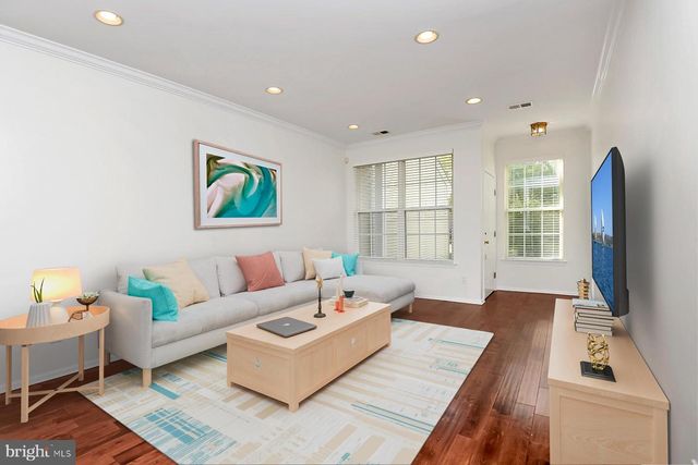 26 NORMANDY DR, Princeton Junction, NJ 08550