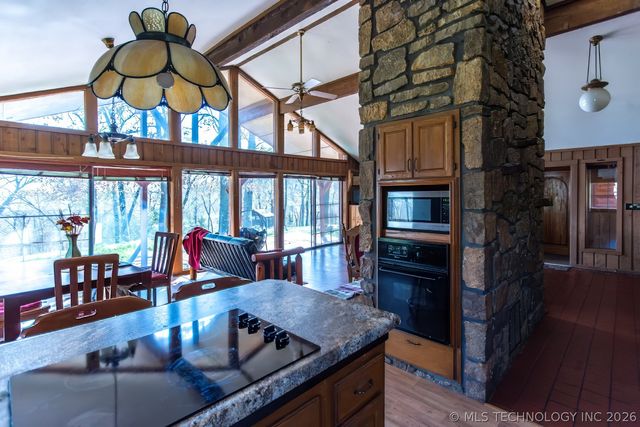 14805 E 500 Road C, Claremore, OK 74019