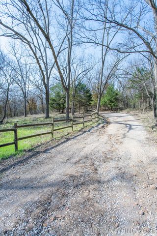 14805 E 500 Road C, Claremore, OK 74019