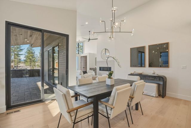 62475 NW Woodsman Loop, Bend, OR 97703