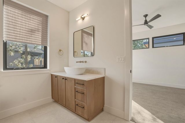 62475 NW Woodsman Loop, Bend, OR 97703