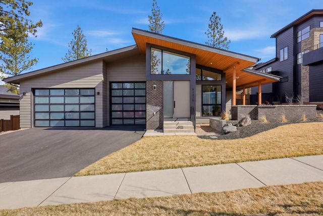 62475 NW Woodsman Loop, Bend, OR 97703