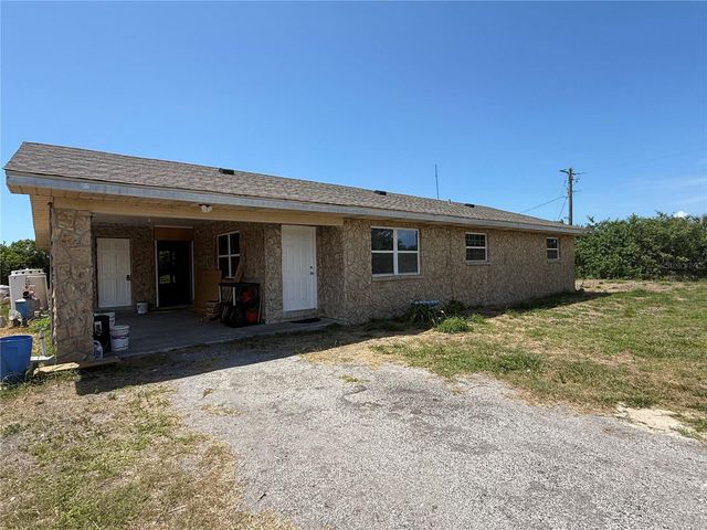 2122 GULF CITY ROAD, Ruskin, FL 33570