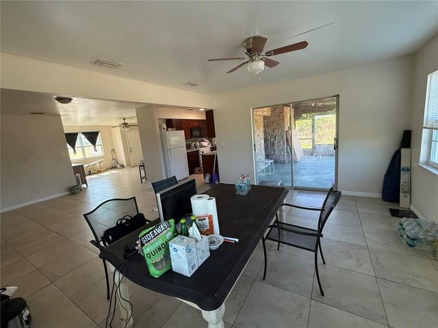2122 GULF CITY ROAD, Ruskin, FL 33570