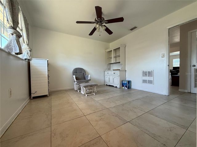 2122 GULF CITY ROAD, Ruskin, FL 33570