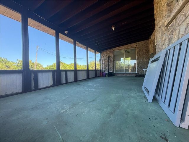 2122 GULF CITY ROAD, Ruskin, FL 33570