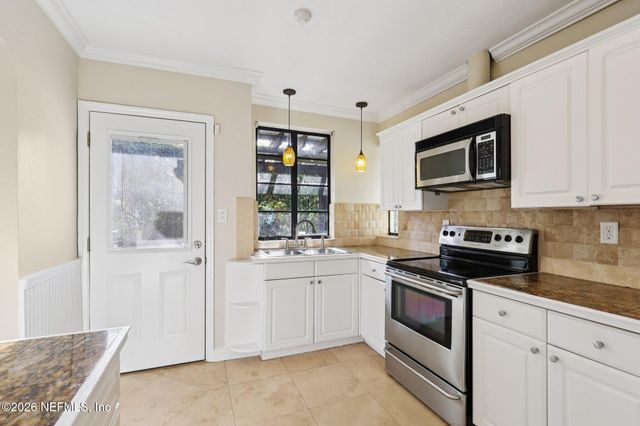 2107 EUCLID Street, Jacksonville, FL 32210