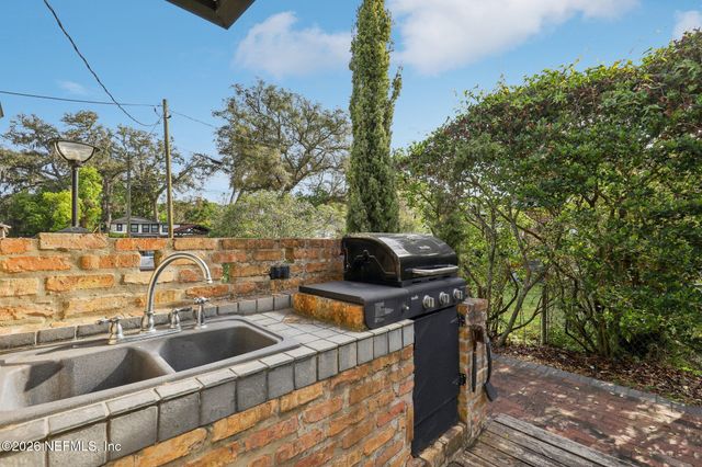 2107 EUCLID Street, Jacksonville, FL 32210