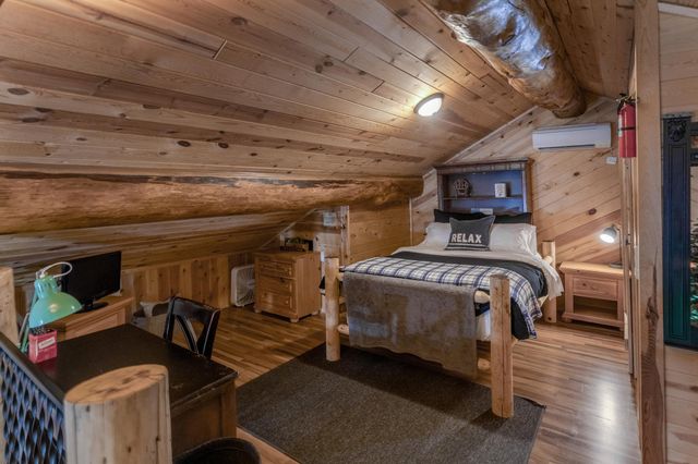 17377 Paradise Shores Road, Maple Grove Twp, MN 56401