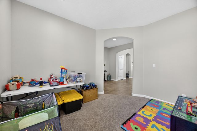 2600 Houser Avenue SE, Albuquerque, NM 87106