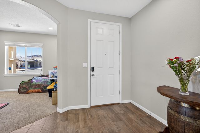 2600 Houser Avenue SE, Albuquerque, NM 87106