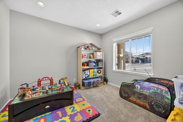 2600 Houser Avenue SE, Albuquerque, NM 87106