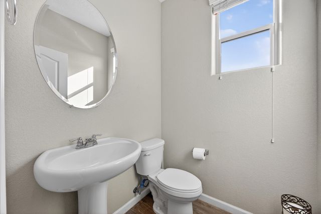 2600 Houser Avenue SE, Albuquerque, NM 87106