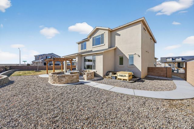 2600 Houser Avenue SE, Albuquerque, NM 87106