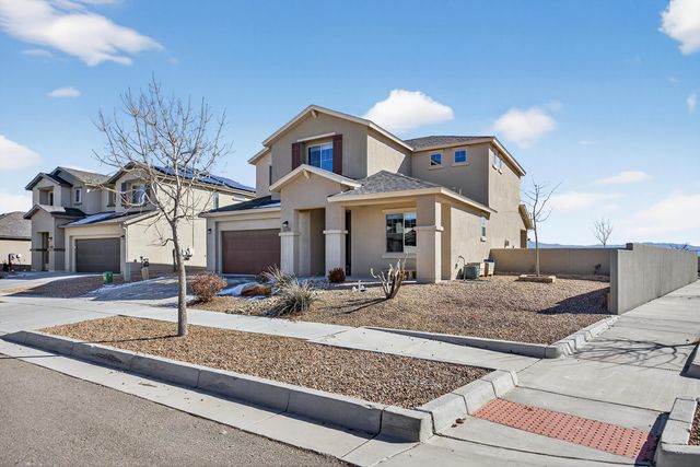 2600 Houser Avenue SE, Albuquerque, NM 87106
