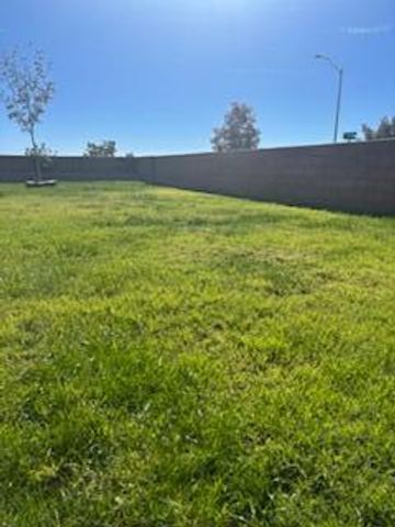 2600 Houser Avenue SE, Albuquerque, NM 87106