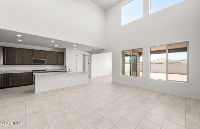 5138 N 177TH Avenue, Litchfield Park, AZ 85340