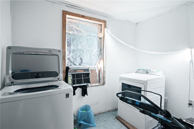 128 NW 6th St, Premont, TX 78375