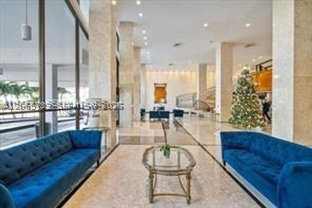 5601 NE Collins Ave 714, Miami Beach, FL 33140
