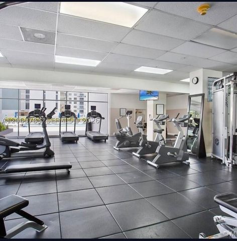 5601 NE Collins Ave 714, Miami Beach, FL 33140