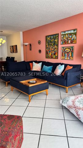 5601 NE Collins Ave 714, Miami Beach, FL 33140